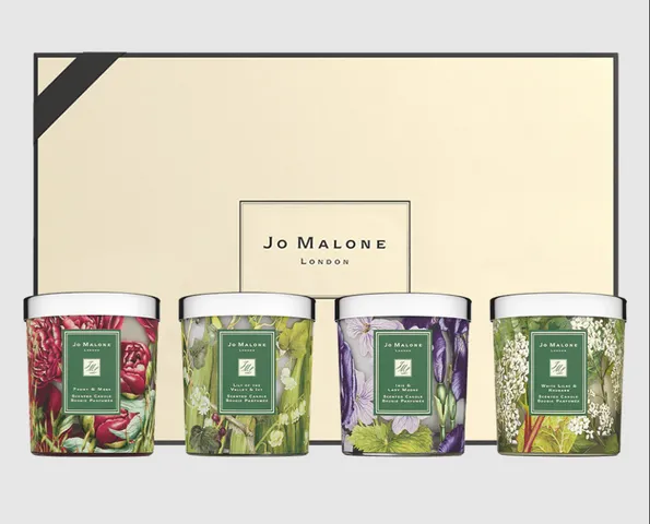 Christmas gift guide for women 2021 2. jo malone charity candle collection 62ff1b4736c3847352eb2ca67418a490