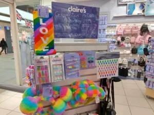 Pride Must Haves! Claires Accessories 1ebcaa304e819a57900805cc1e88884d