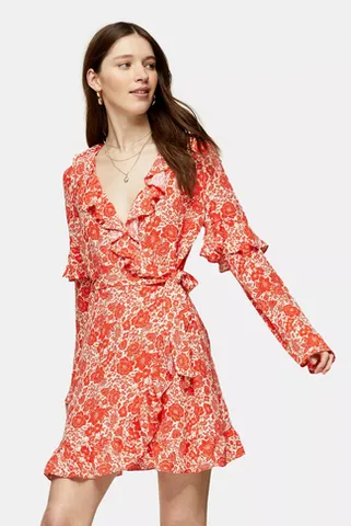 red ruffle wrap dress 62ff1b4736c3847352eb2ca67418a490