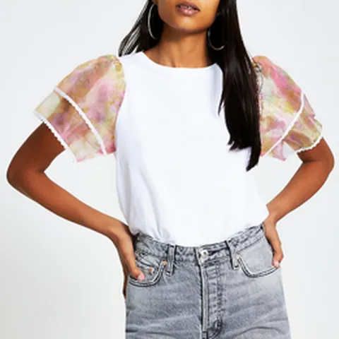 whit3e floral tee 62ff1b4736c3847352eb2ca67418a490
