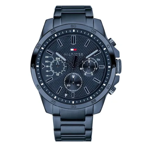 Bon Accord's Valentine's Gift Guide You will be sure to find the perfect watch for him in either H Samuel, Warren James or Chisholm Hunter.